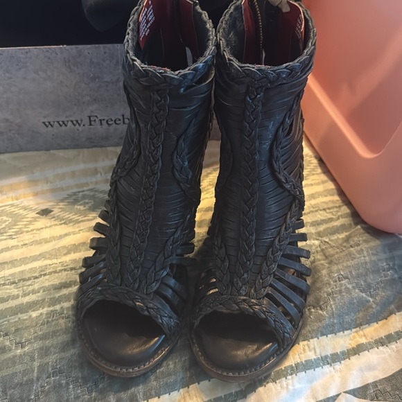 Freebird Bela sandals heels black snake 9 - Picture 2 of 6